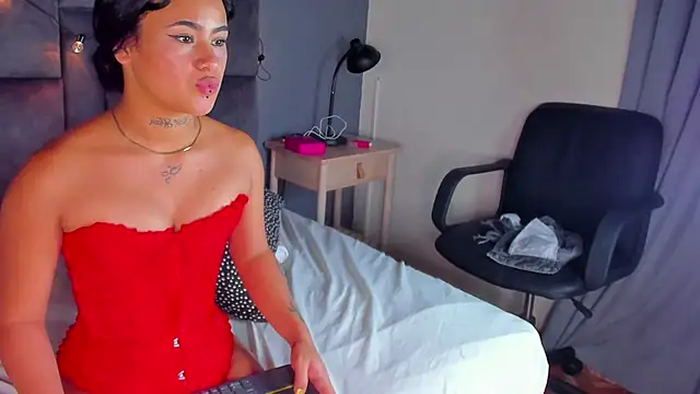 MatildaTaylor__ Live XXX Chat