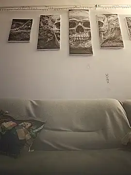 Laura_Ati – Naživo XXX chat