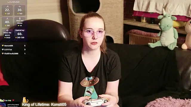 GamerGirl_Eve Adlı Modelin Canlı XXX Sohbeti