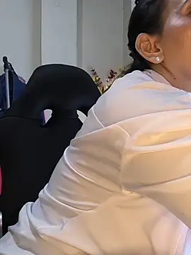 แชท XXX สดของ Mrsvictoriaaa