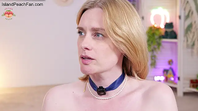 Island_Peach Webcam Show