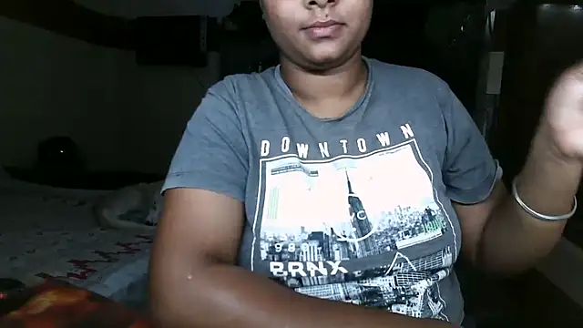 DearKimmi Show in webcam