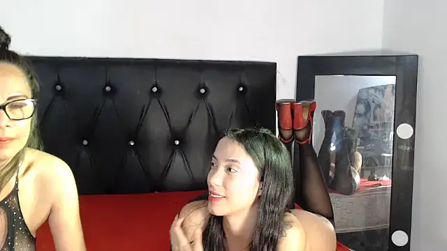 Chat XXX Live roses_janne