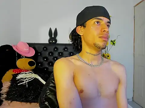 Ryder-Stone Live XXX Chat