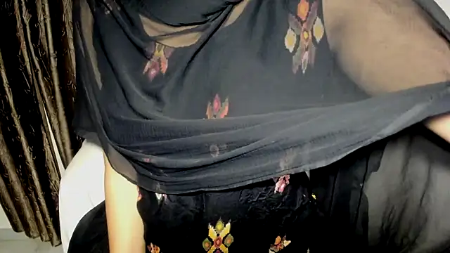 دردشة TheShyGirl_ الجنسية المباشرة