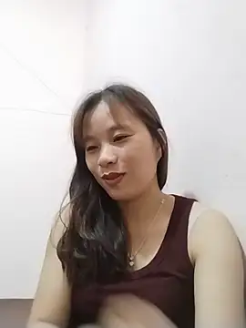 -Natina- Pertunjukan Webcam