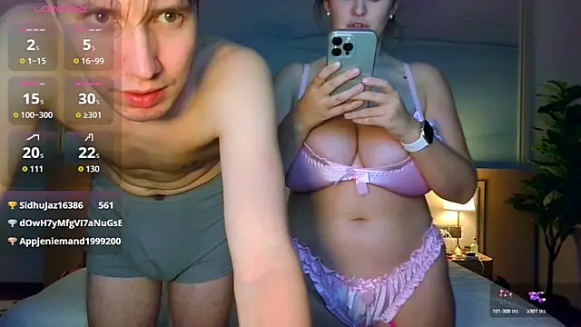 hello_imkittyy: онлайн-секс-чат