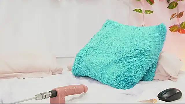 saraBow élő XXX-chatje