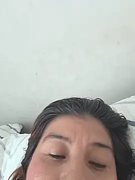 fire_mommy Webcam Show