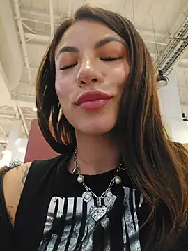 Karen_San_Miguel Live XXX Chat