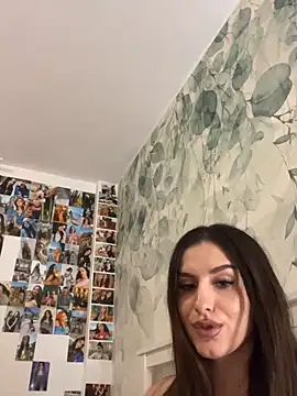 AriaAddan Live XXX chat