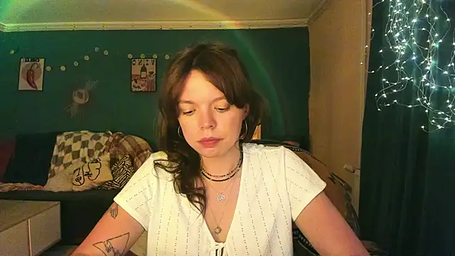 ClancyMorissey: онлайн-секс-чат