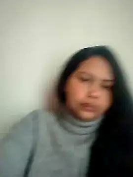 Alessandraa- – Naživo XXX chat