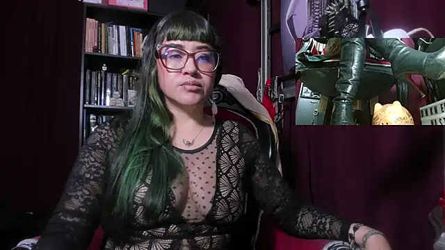 MeGoddesSara: απευθείας συνομιλία ΧΧΧ