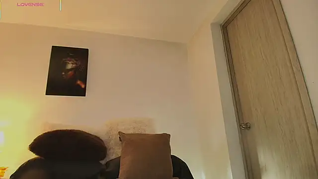 Skay_Hot Live XXX-Chat