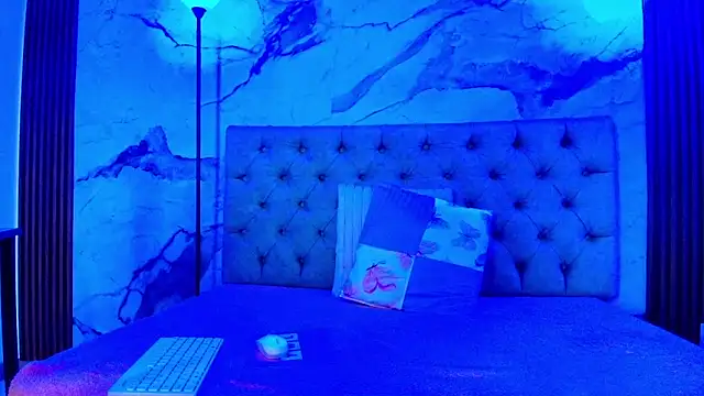 ANAMARIARIOS Adlı Modelin Canlı XXX Sohbeti