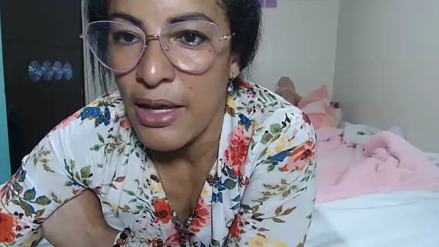 kateleyagrey – Live XXX-chat