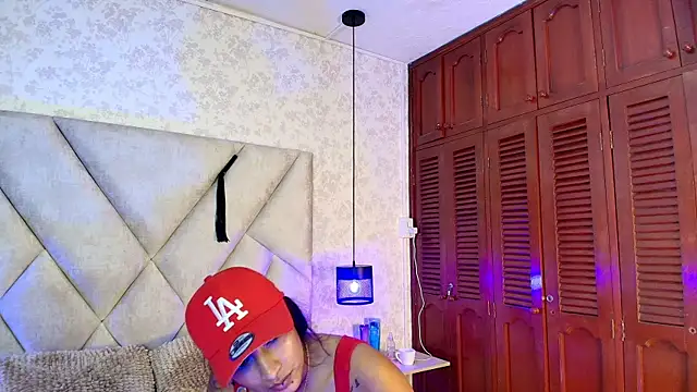 Czat XXX na żywo – KimberlyFox_t