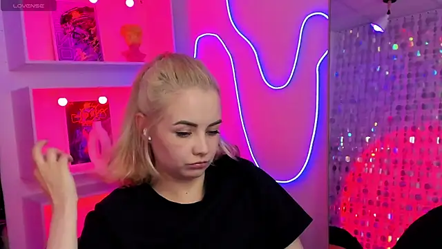StephanieSweety Live XXX-Chat