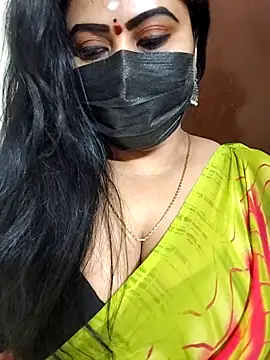 Anushka_flowerのライブXXXチャット