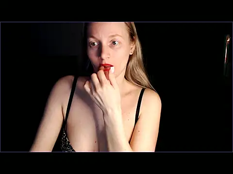 Shantidol Adlı Modelin Canlı XXX Sohbeti