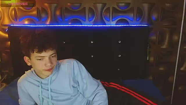 Chat +18 de cruz_dante ao vivo