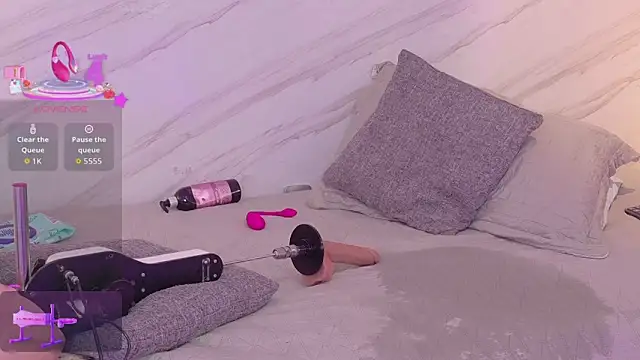 Онлайн чат XXX mia_gold_