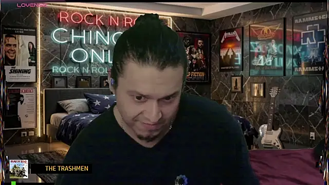 chino_roz Chat XXX live