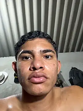 LatinHeatIsaac 라이브 XXX 채팅