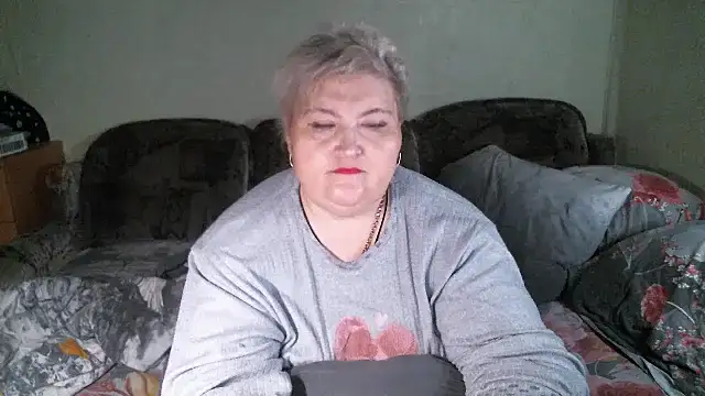 Lana555 লাইভ XXX চ্যাট