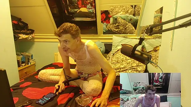 Sletjeray@xh Show Webcam