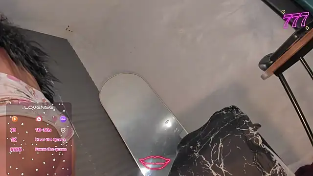 BrandyQueenx's Webcam Show