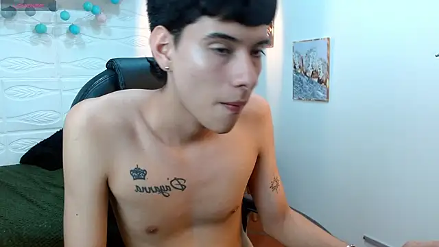 Онлайн чат XXX mateo_daza