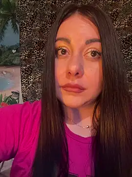 DaisyStreet's Live XXX Chat