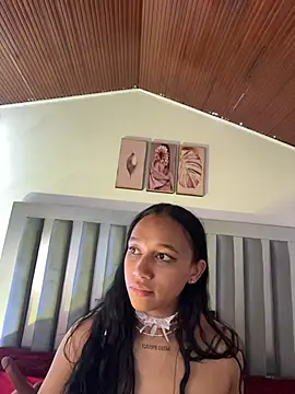 coraline_vera 라이브 XXX 채팅