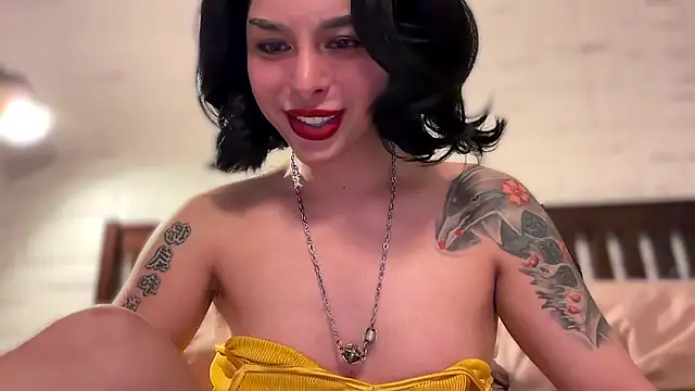 LetisiaRocks Adlı Modelin Canlı XXX Sohbeti