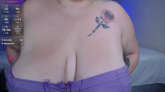 XXX chat uživo modela Michellx_hot2