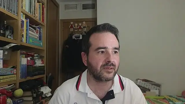 عرض كام curiosillo83