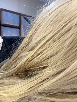 lya_nekko_'s Live XXX Chat