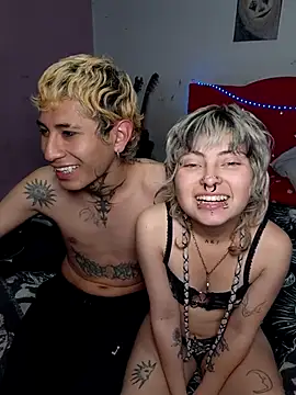 Czat XXX na żywo – Cute_Chrixxx
