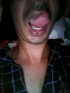 Chat +18 de dreamtoungelick69 ao vivo