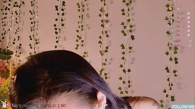 CarlyMilton élő XXX-chatje