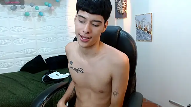 Show modela mateo_daza na web-kameri