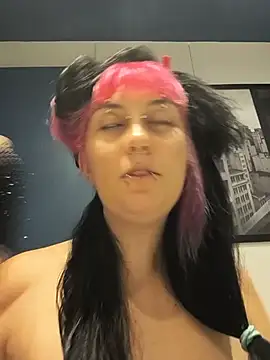 Lola_bunnyboll 现场XXX聊天