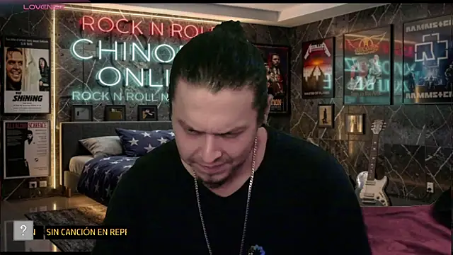 Živý XXX chat chino_roz
