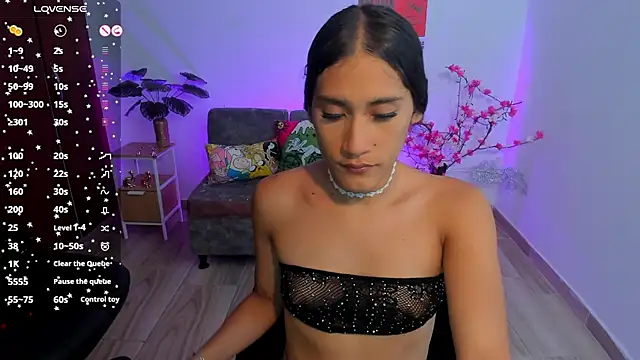 Chat +18 de CamilaHarperr_ ao vivo