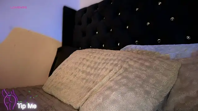 Chat XXX ao vivo de NaughtyJedGirl