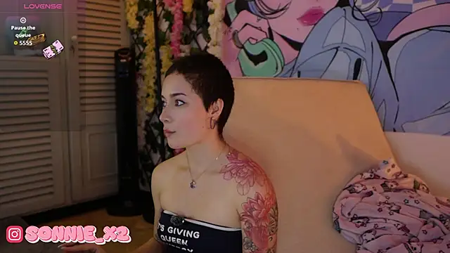 XXX chat uživo modela Sonnie_mami