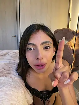 ZaraLuuv Live XXX-chat