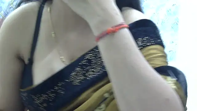 zoyaa-sexy webcam show